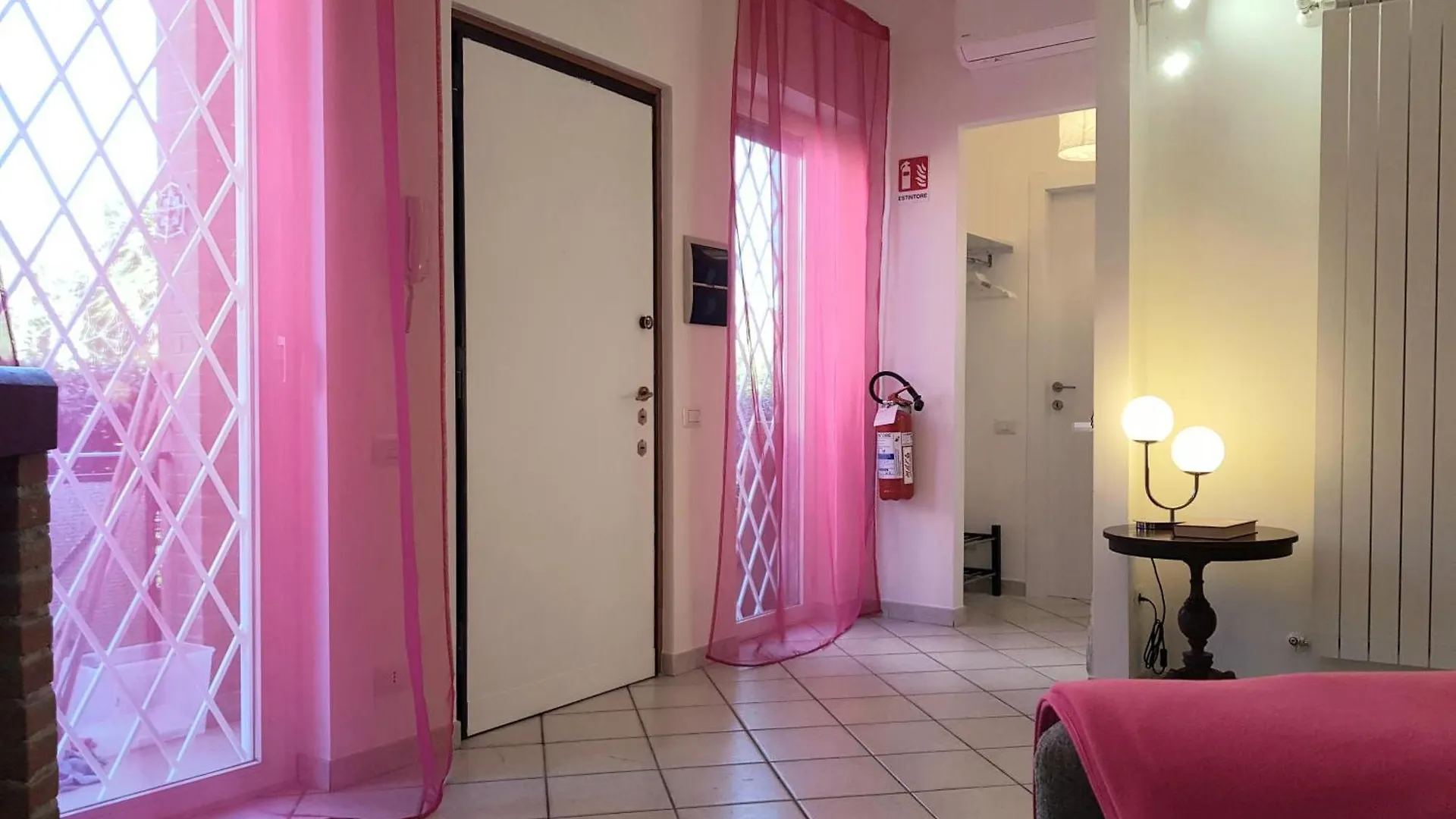 Appartamento In Villino Rome Italy
